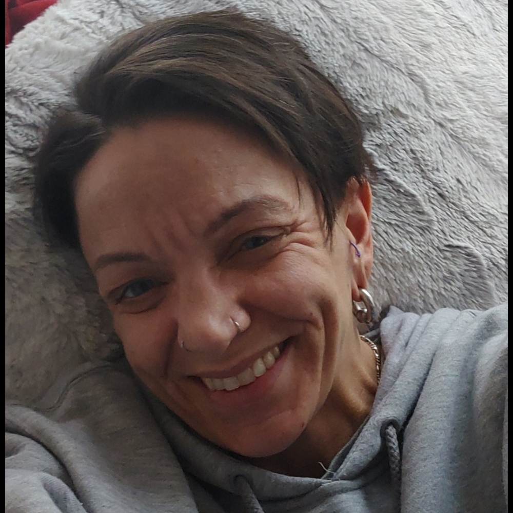 Meet your Posher, Suzette